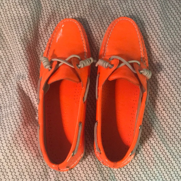 orange sperrys